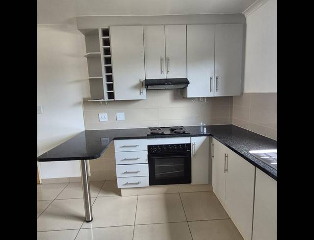 3 BEDROOM PROPERTY TO RENT IN PARKRAND